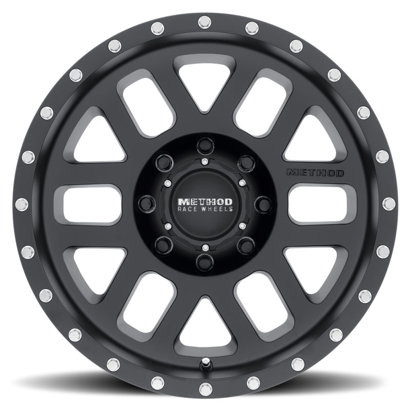 Load image into Gallery viewer, Method | MR306 Mesh 18x9 +18mm Offset 8x6.5 130.81mm CB Matte Black Wheel