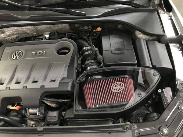 Load image into Gallery viewer, S&B | 2009-2014 VW 2.0L (MK6) TDI Cotton Cleanable Cold Air Intake