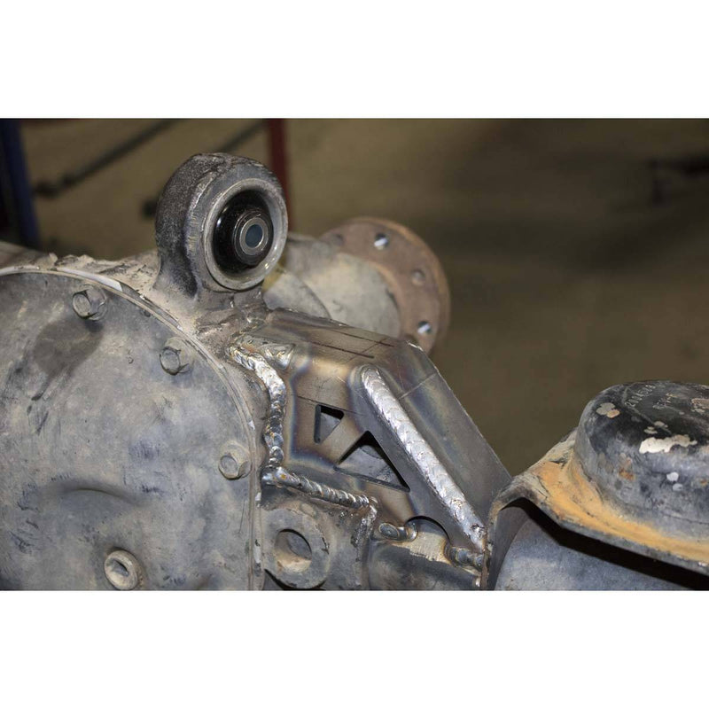 Load image into Gallery viewer, Synergy | 2007-2018 Jeep Wrangler JK Dana 30 Front Axle Truss Kit