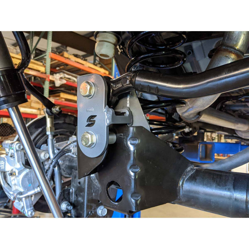Load image into Gallery viewer, Synergy | 2018+ Jeep Wrangler JL Rear Track Bar Relocation Bracket