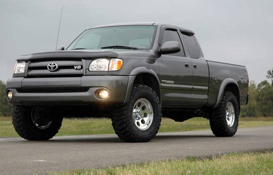 Load image into Gallery viewer, Rough Country | 2000-2006 Toyota Tundra 2.5 Inch Lift Kit - Lifted N3 Struts With N3 Rear Shocks - 4WD Models Only