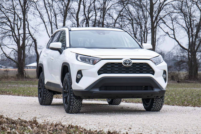 Load image into Gallery viewer, Rough Country | 2019-2021 Toyota RAV4 2WD / 4WD 2.5 Inch Lift Kit | 73100