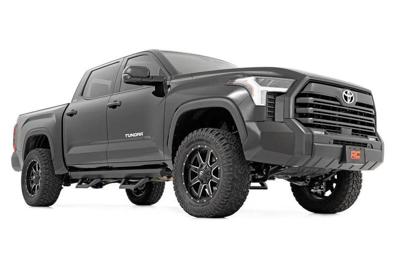 Load image into Gallery viewer, Rough Country | 2022-2024 Toyota Tundra 4WD 3.5 Inch Lift Kit With Factory Rear Air Ride