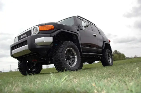 Rough Country | 2007-2009 Toyota FJ Cruiser 2WD / 4WD 6 Inch Lift Kit
