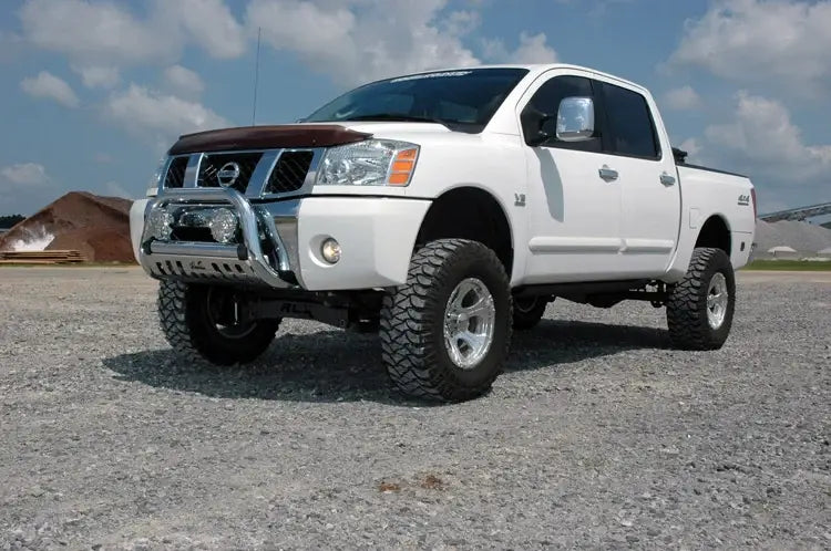 Load image into Gallery viewer, Rough Country | 2004-2015 Nissan Titan 4WD 6 Inch Lift Kit - N3 Struts