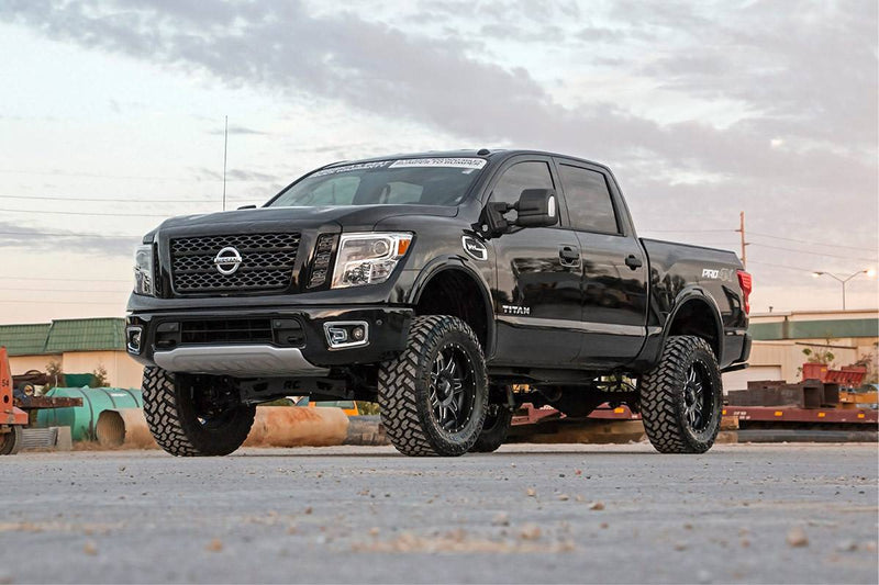 Load image into Gallery viewer, Rough Country | 2017-2022 Nissan Titan 4WD 6 Inch Lift Kit - No Struts