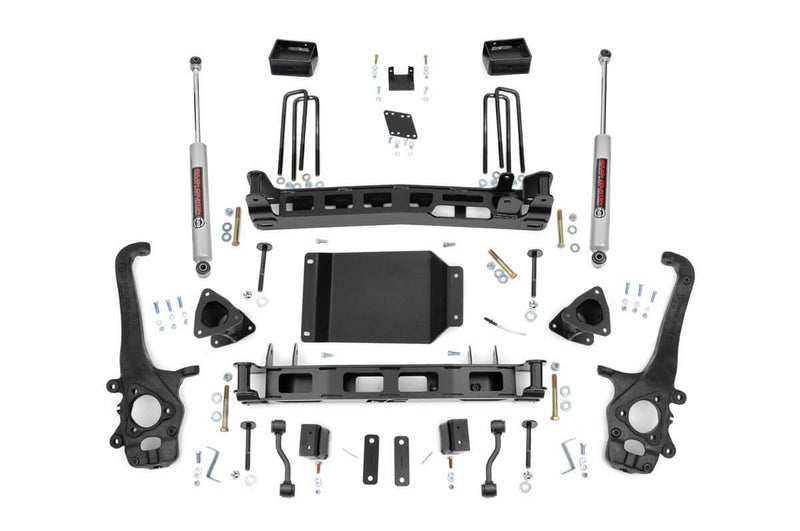 Load image into Gallery viewer, Rough Country | 2004-2015 Nissan Titan 2WD / 4WD 4 Inch Lift Kit