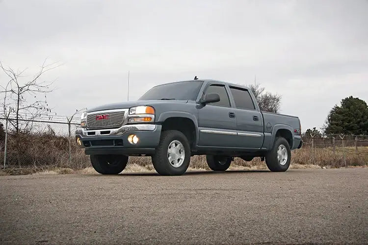 Load image into Gallery viewer, Rough Country | 1999-2007 GM 1500 4WD 1.5 Inch To 2 Inch Lift Kit - M1 Shocks