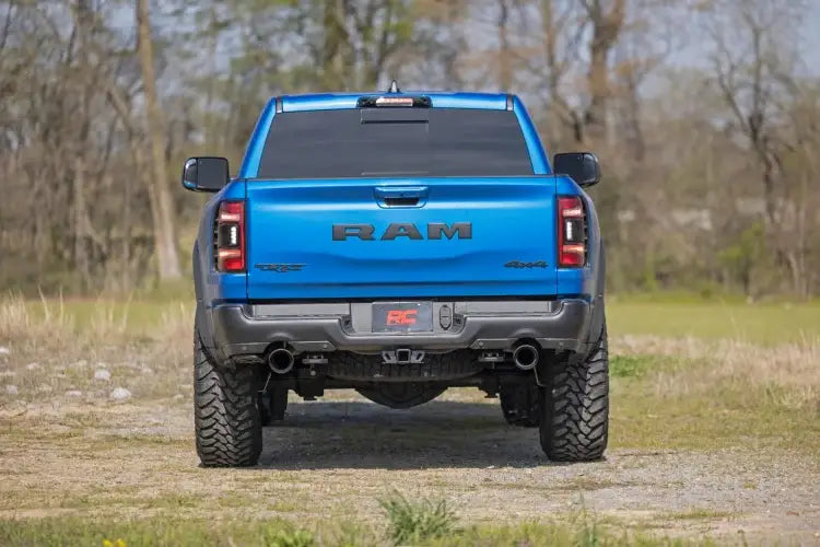 Load image into Gallery viewer, Rough Country | 2021-2023 Dodge Ram 1500 TRX 4WD 1.5 Inch Leveling Kit