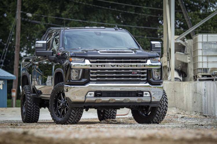 Load image into Gallery viewer, Rough Country | 2020-2023 GM 2500 HD 3 Inch Lift Kit - V2 Shocks