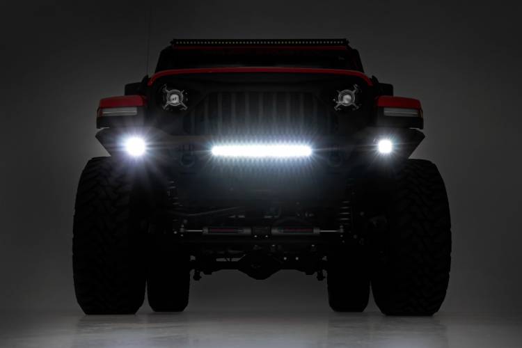 Load image into Gallery viewer, Rough Country | Jeep Gladiator JT / Wrangler JK / JL Front Bumper With integrated Skid Plate