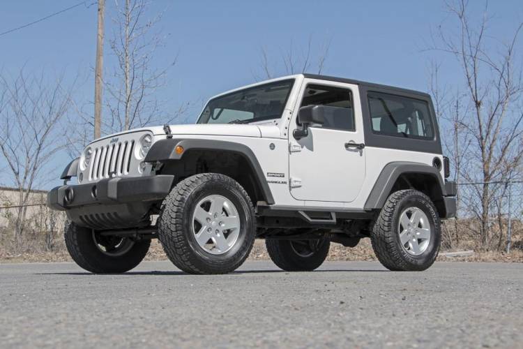 Load image into Gallery viewer, Rough Country | 2007-2018 Jeep Wrangler JK 4WD Contoured Drop Steps | 90763