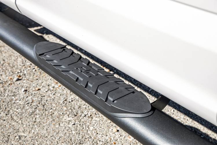 Load image into Gallery viewer, Rough Country | 2022-2024 Ford F150 Lightning Crew Cab Black Oval Nerf Steps