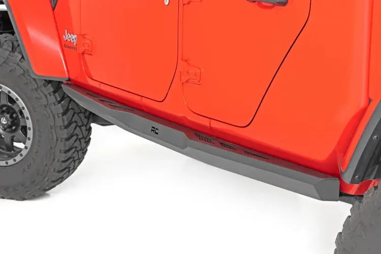 Load image into Gallery viewer, Rough Country | 2020-2024 Jeep Gladiator JT 4WD Heavy Duty Rock Sliders
