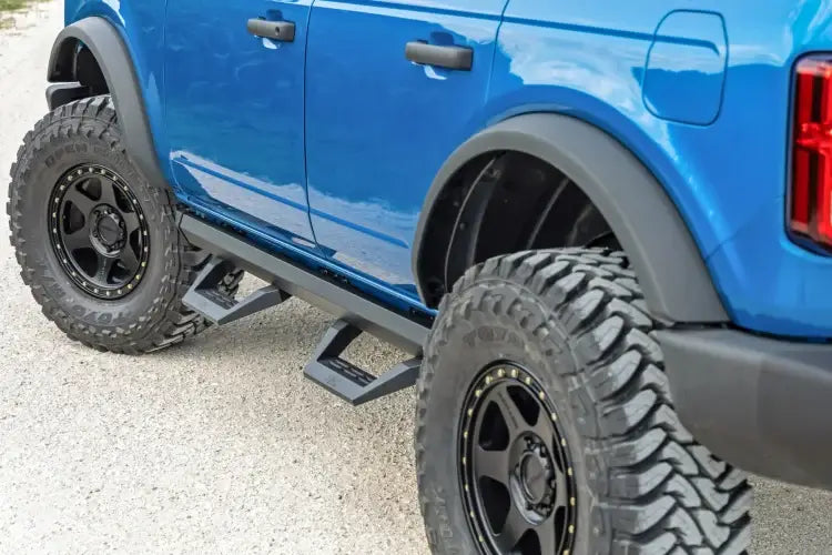 Load image into Gallery viewer, Rough Country | 2021-2023 Ford Bronco 4WD SRX2 Adjustable Aluminum Steps