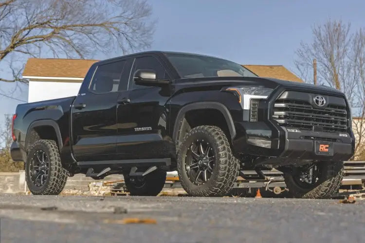 Load image into Gallery viewer, Rough Country | 2022-2023 Toyota Tundra Crew Cab 2WD / 4WD SRX2 Adjustable Aluminum Steps