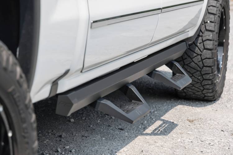 Load image into Gallery viewer, Rough Country | 2005-2023 Toyota Tacoma Double Cab 2WD / 4WD SRX2 Adjustable Aluminum Steps