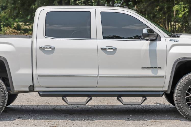 Load image into Gallery viewer, Rough Country | 2005-2023 Toyota Tacoma Double Cab 2WD / 4WD SRX2 Adjustable Aluminum Steps