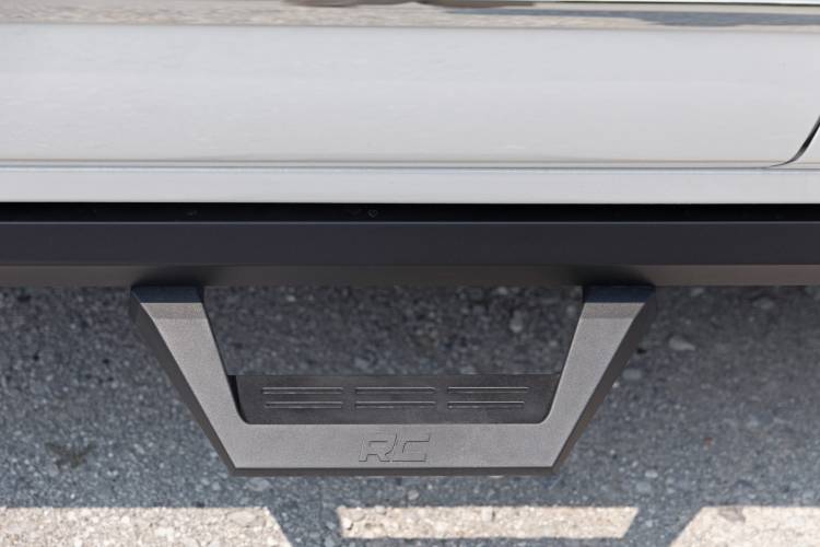Load image into Gallery viewer, Rough Country | 2005-2023 Toyota Tacoma Double Cab 2WD / 4WD SRX2 Adjustable Aluminum Steps