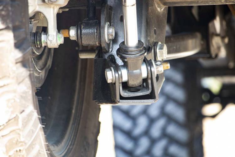 Load image into Gallery viewer, Rough Country | 2018-2023 Jeep Wrangler JL / Wrangler 4XE 4WD Rear Lower Control Arm Skid Plate Kit | 10589