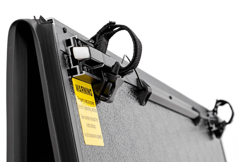 Load image into Gallery viewer, Rough Country | 2019-2023 GM 1500 Hard Low Profile Bed Cover - 6' 6 Inch Bed