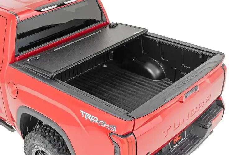 Load image into Gallery viewer, Rough Country | 2022-2025 Toyota Tundra 5.5 FT Hard Low Profile Bed Cover