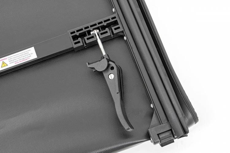 Load image into Gallery viewer, Rough Country | 2015-2024 GM Colorado / Canyon Soft Tri-Fold Bed Cover - 5' Bed