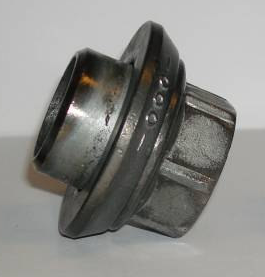 Load image into Gallery viewer, Centramatic | 22.5 Inch 10 Bolt Holes 335MM Bolt Circle (Set Of 2) View Style Of Lug Nuts | 600691