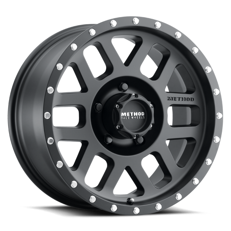 Load image into Gallery viewer, Method | MR306 Mesh 17x8.5 0mm Offset 5x4.5 83mm CB Matte Black Wheel *DISCONTINUED*
