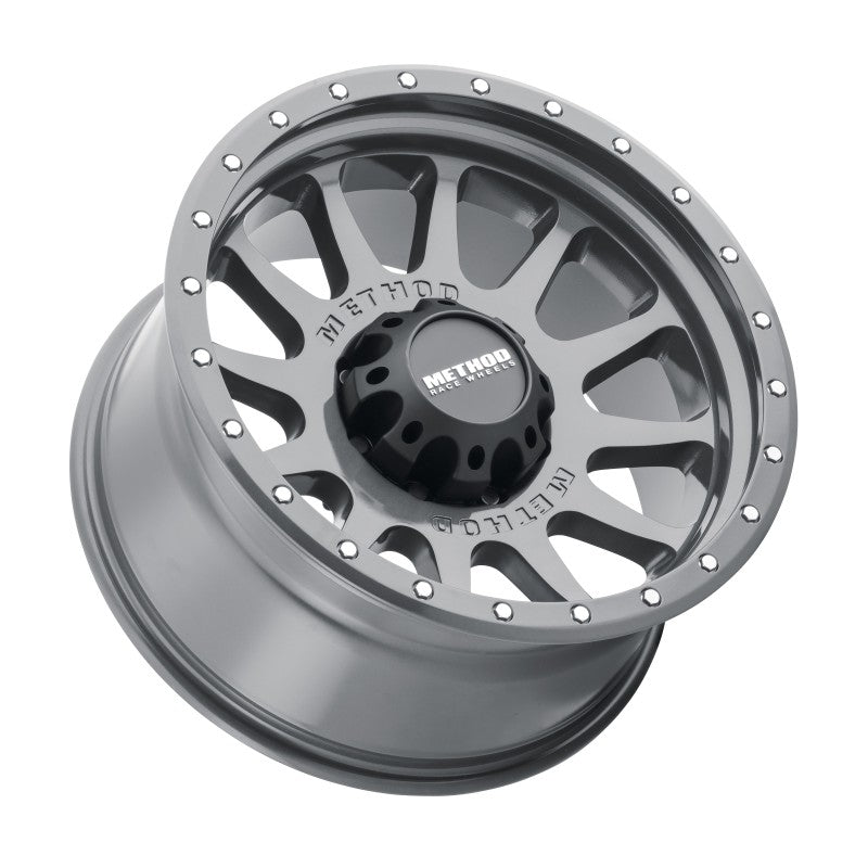 Load image into Gallery viewer, Method | MR605 NV 20x10 -24mm Offset 8x6.5 121.3mm CB Gloss Titanium Wheel