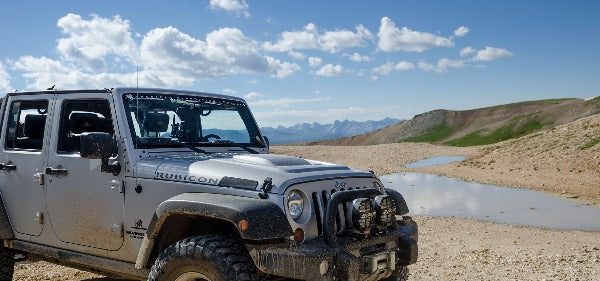 Load image into Gallery viewer, AEV Conversions | Jeep Wrangler JK Heat Reduction Hood

