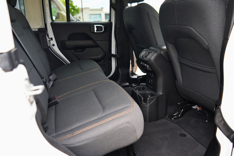 Load image into Gallery viewer, DDP Motors | 2025 Jeep Wrangler SAHARA White 1C4PJXEN5SW554272 | $37,249.00
