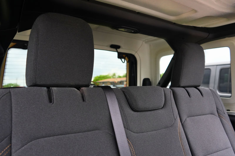 Load image into Gallery viewer, DDP Motors | 2025 Jeep Wrangler SAHARA White 1C4PJXEN5SW554272 | $37,249.00
