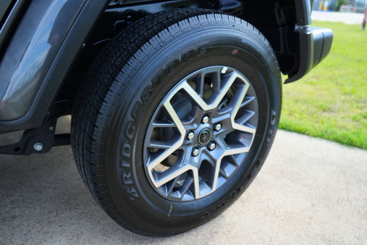 DDP Motors | 2025 Jeep Wrangler SAHARA Gray 1C4PJXEN5SW625258 | $39,199.00