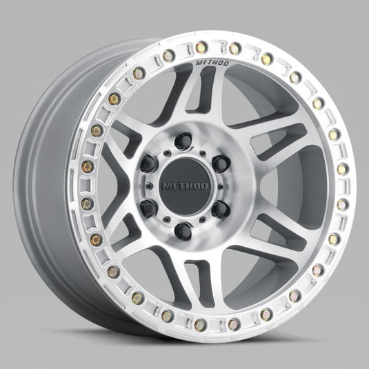 Method | MR106 Beadlock 17x9 -44mm Offset 8x6.5 130.81mm CB Machined/Clear Coat w/BH-H36125 Wheel