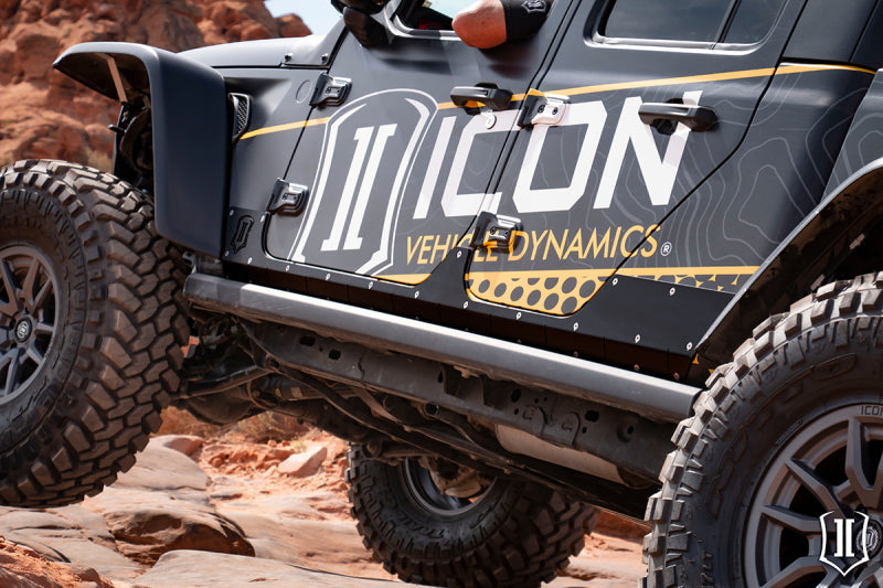 Load image into Gallery viewer, ICON 2020+ Jeep Gladiator JT Body Armor
