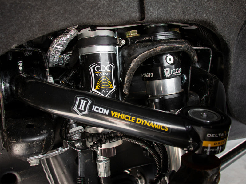 Load image into Gallery viewer, ICON 2020+ GM HD 0-2in 2.5 Series CDCV Shock System w/Tube UCA

