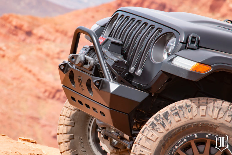 Load image into Gallery viewer, ICON 2018+ Jeep Wrangler JL / 2020+ Jeep Wrangler JT Pro Series Front Bumper w/Bar/Tabs
