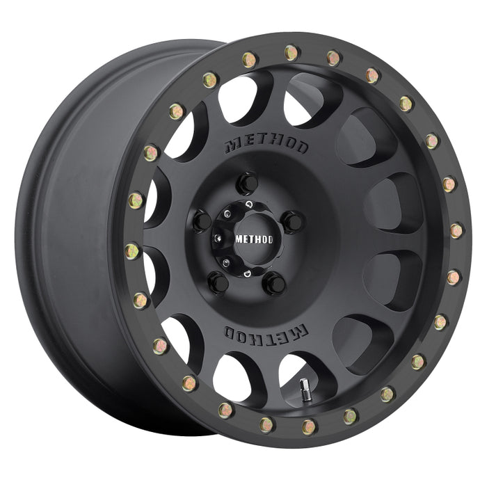 Method | MR105 Beadlock 17x8.5 0mm Offset 8x6.5 130.81mm CB Matte Black w/BH-H24125 Wheel