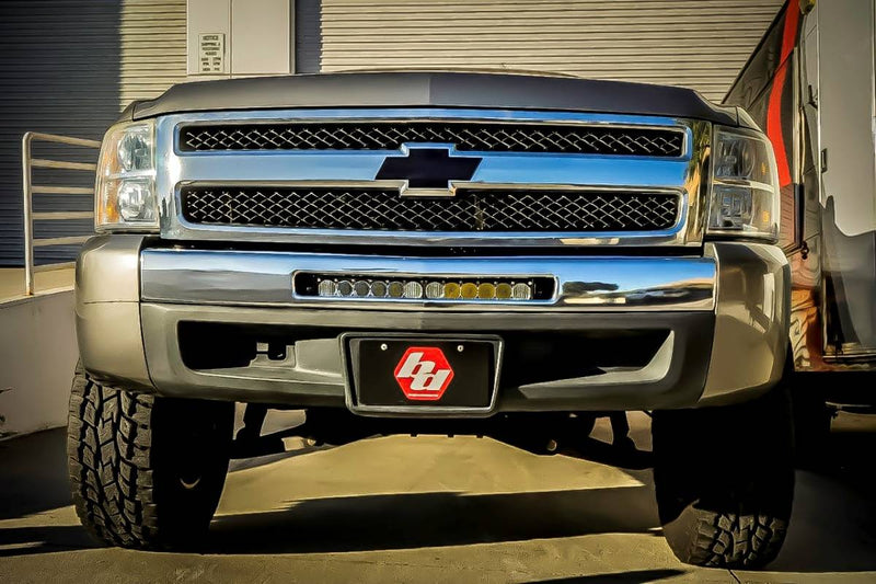 Load image into Gallery viewer, Baja Designs | 2007-2013 GM Silverado / Sierra 1500 ONX6 20 Inch Bumper Light Bar Kit
