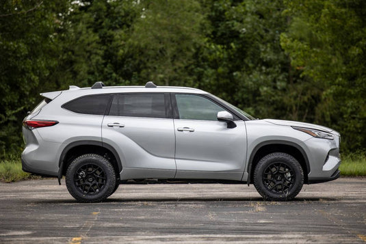 Rough Country | 2020 Toyota Highlander AWD 2 Inch Lift Kit