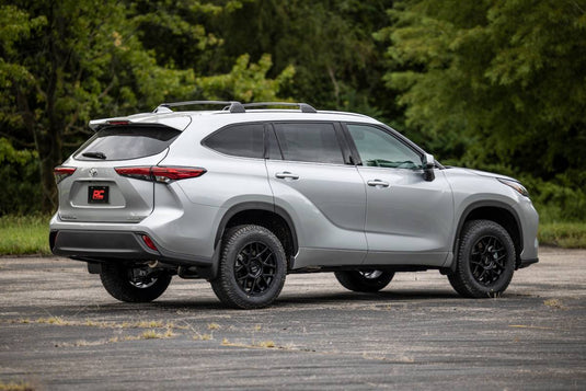 Rough Country | 2020 Toyota Highlander AWD 2 Inch Lift Kit