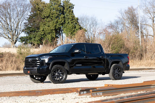 Rough Country | 2022+ Toyota Tundra 2WD / 4WD 1.75 Inch Leveling Kit | 88000_A