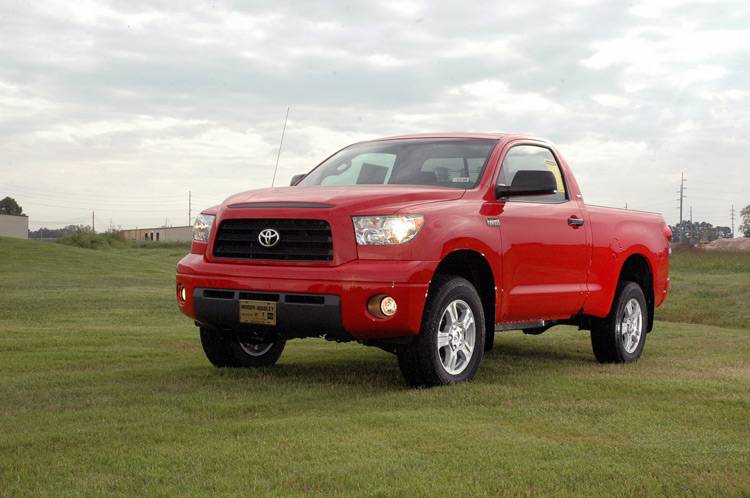 Load image into Gallery viewer, Rough Country | 2007-2021 Toyota Tundra 2WD 2.5 Inch To 3 Inch Leveling Kit | 870
