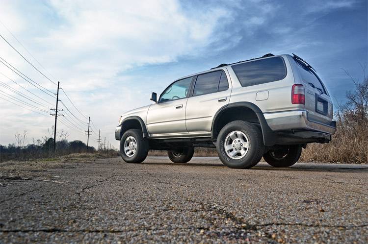 Load image into Gallery viewer, Rough Country | 1996-2002 Toyota 4Runner 2WD / 4WD 3 Inch Lift Kit - Strut Spacers With N3 Shocks
