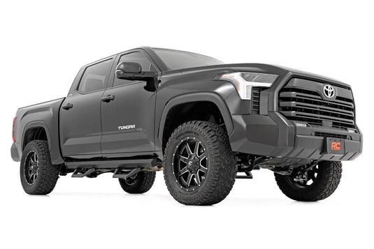 Rough Country | 2022-2024 Toyota Tundra 4WD 3.5 Inch Lift Kit With Factory Rear Air Ride