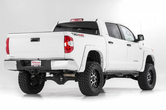 Rough Country | 2016-2021 Toyota Tundra 2WD / 4WD 6 Inch Lift Kit - Strut Spacers With V2 Rear Shocks