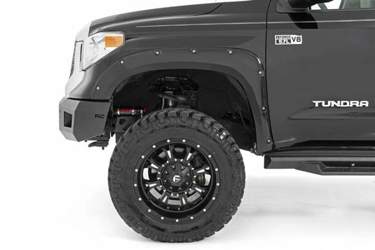 Rough Country | 2016-2021 Toyota Tundra 2WD / 4WD 6 Inch Lift Kit - Strut Spacers With V2 Rear Shocks