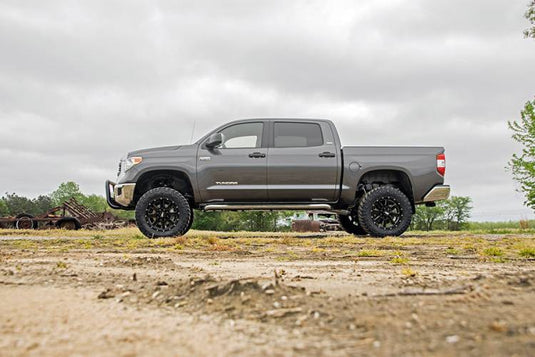 Rough Country | 2007-2015 Toyota Tundra 4WD 6 Inch Lift Kit - Lifted Struts With V2 Rear Shocks