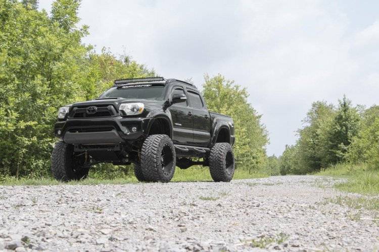 Load image into Gallery viewer, Rough Country | 2005-2015 Toyota Tacoma 2WD / 4WD 6 Inch Lift Kit With Vertex Coilovers / Rear V2 Shocks
